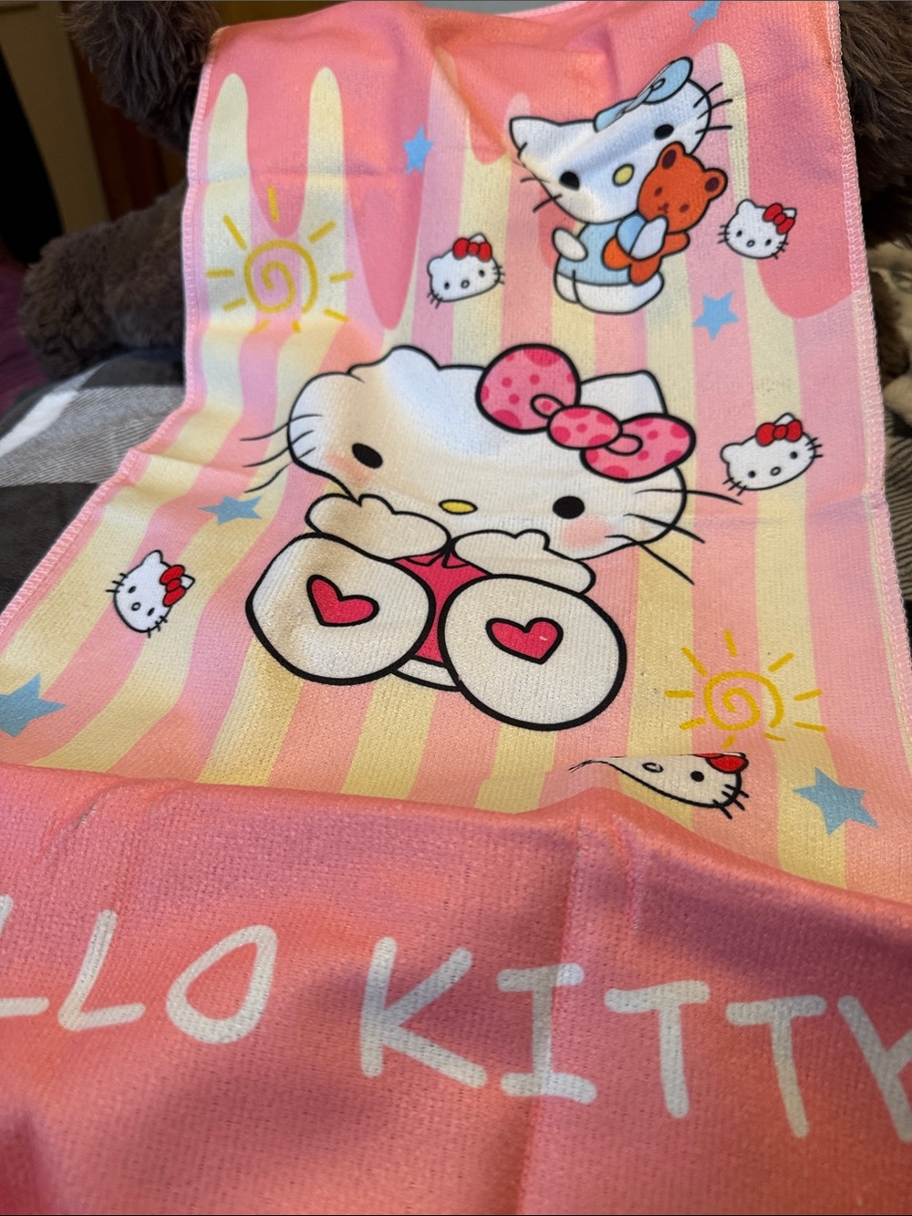 Hello Kitty Pink and Cream towel